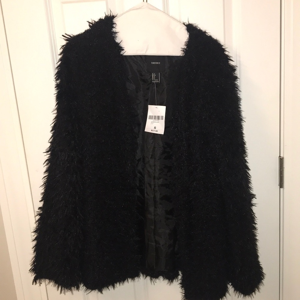 NWT Size small black fuzzy Forever 21 jacket